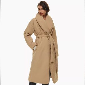 NWT Never Worn Aritzia Wilfred Marquee Coat XXS Gold Camel